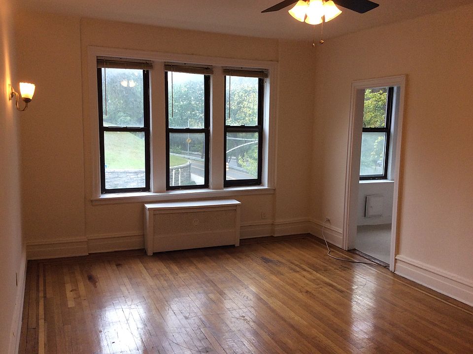 1st image of 11714 Union Tpke #32