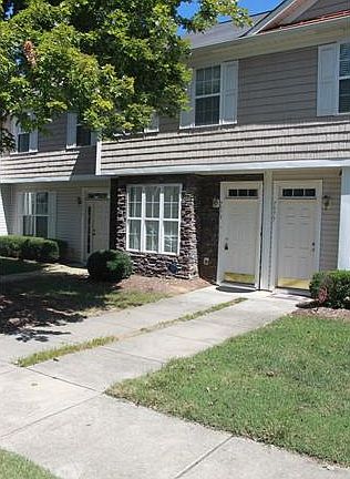 3rd image of 7573 Silver Arrow Dr