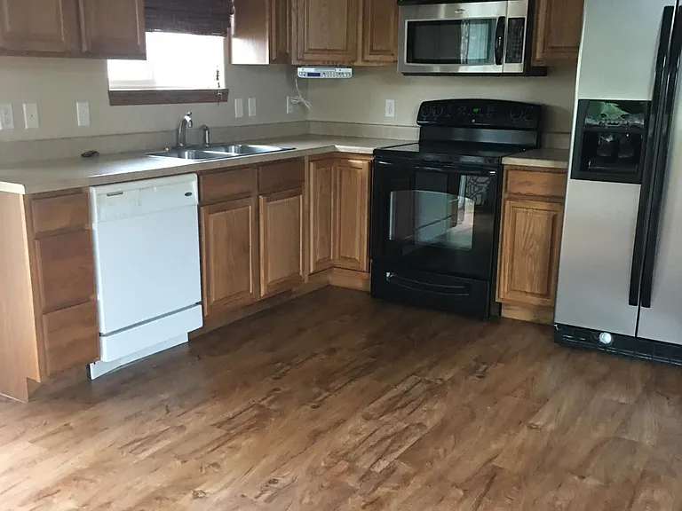 705 N Quartz Ave — Photo 5