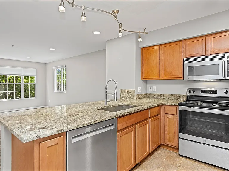 1071 Beaver Run — Photo 12