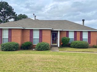 827 Brookland Curv, Montgomery, AL 36117