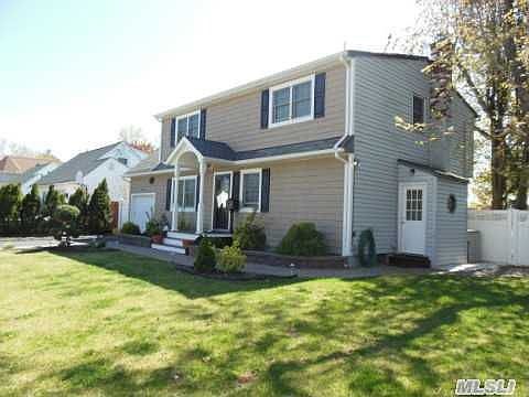 2nd image of 1605 Midland Dr