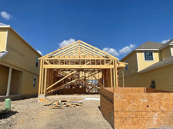 2nd image of 4422 Tourmaline Way
