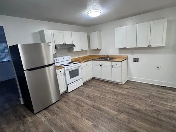 1900 Dutch Valley Dr #4, Knoxville, TN 37918