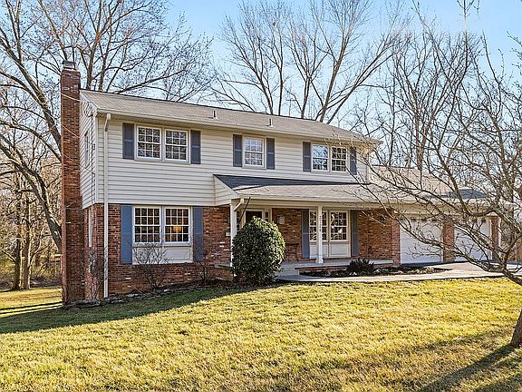 Charming colonial 