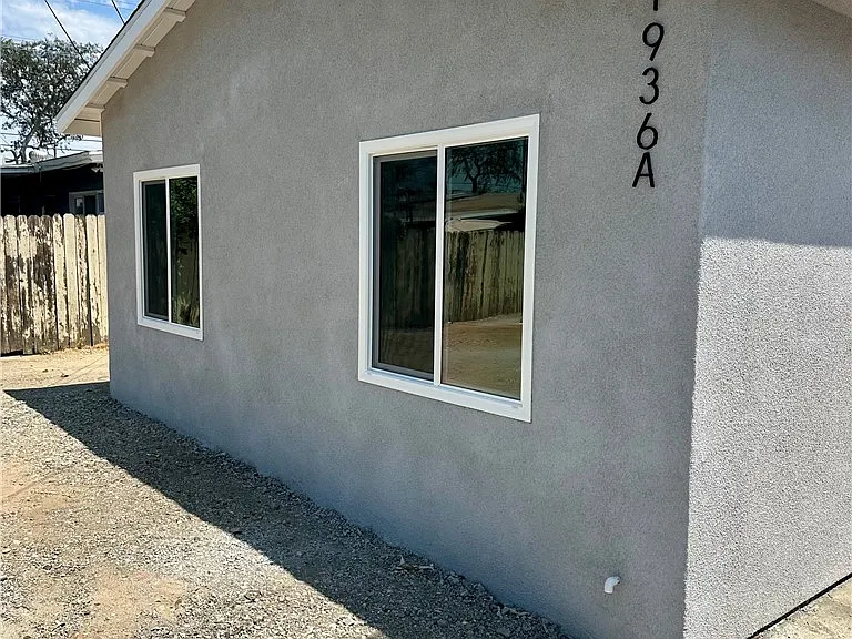 1936 W Valencia Dr #A — Photo 1