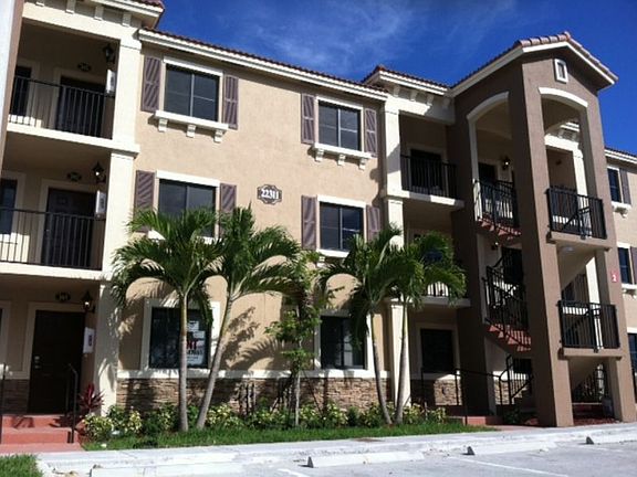 3rd image of 22311 SW 88th Pl Unit 301