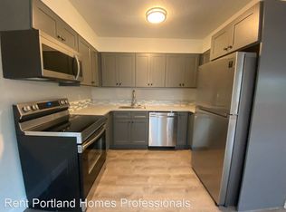 1513 SE Ash St UNIT 2, Portland, OR