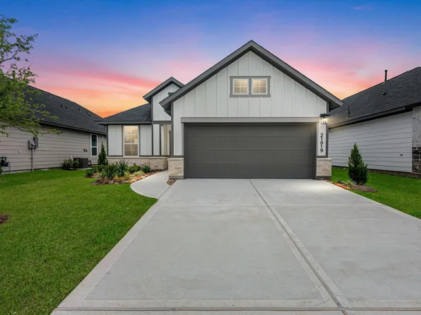 21819 Honey Scent Ln, Cypress, TX 77433
