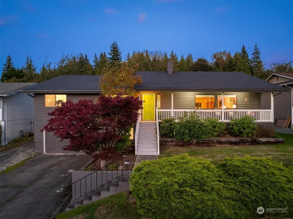 7703 W 46th Place, Mukilteo, WA 98275