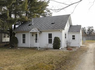 6421 Oakland Dr, Portage, MI 49024