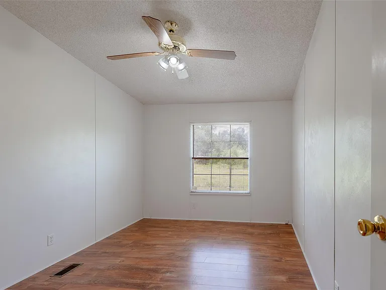 37 Riverside Ln #A — Photo 19