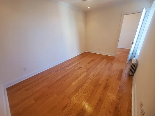 Rented by Corcoran | media 14