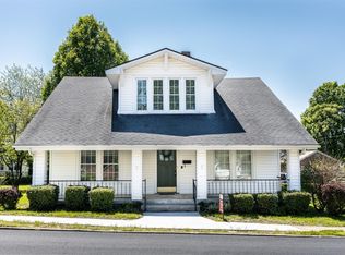 201 W Maple Ave, Lancaster, KY 40444
