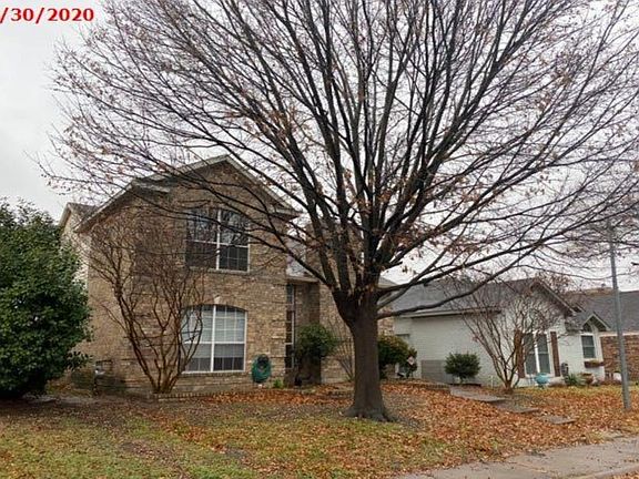 3rd image of 213 Benwynd Dr