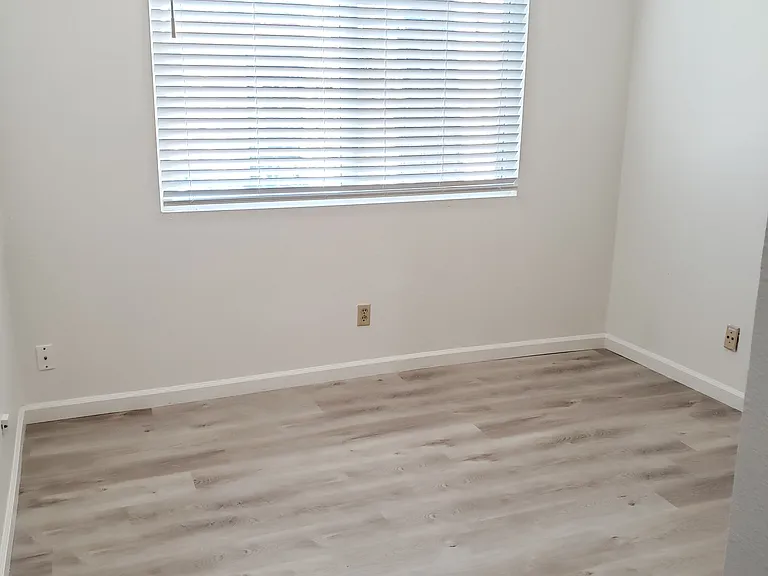 4914 Cowell Blvd — Photo 8