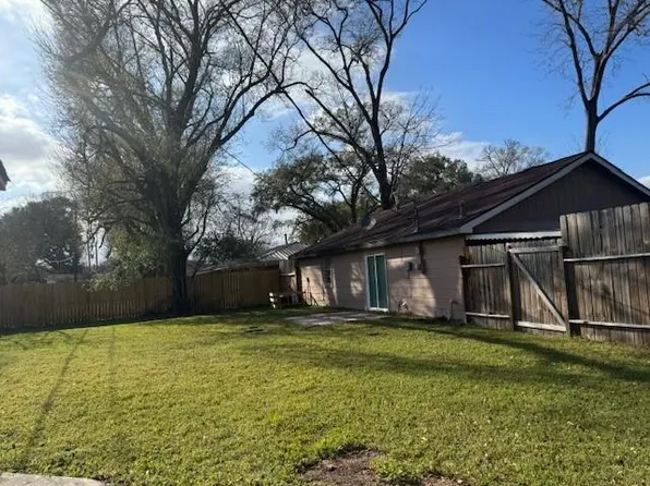 119 Anna St, Tomball, TX 77375