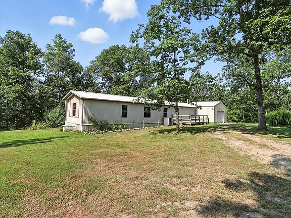 5th image of 2459 Oak Ridge Drive