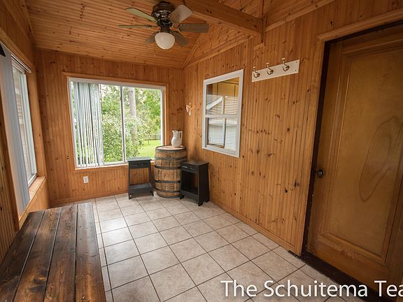 5th image of 3280 Bauer Rd
