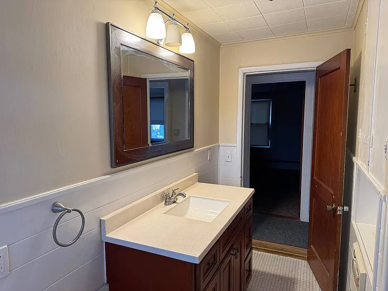 35 Birchland Ave #2 — Photo 34