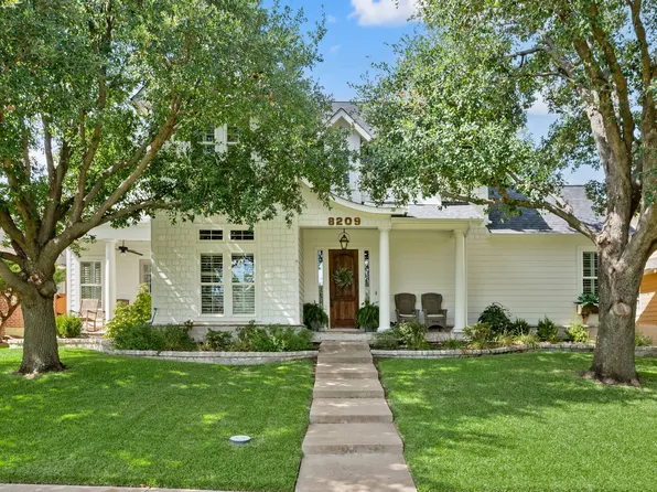 8209 Euclid Ave, North Richland Hills, TX 76180