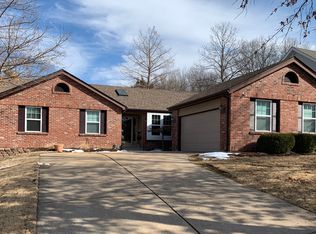 16439 Westglen Farms Dr, Ballwin, MO