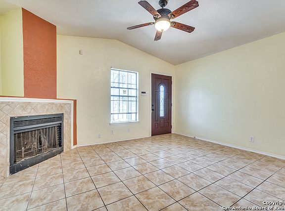 4th image of 6004 Fishers Bend St