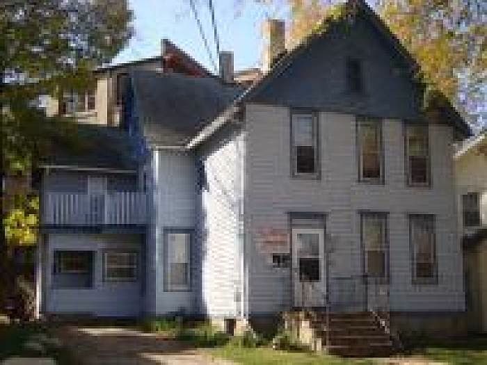 2nd image of 138 N Butler St