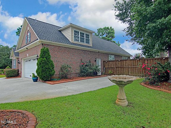 3rd image of 1001 Cumbertree Ct