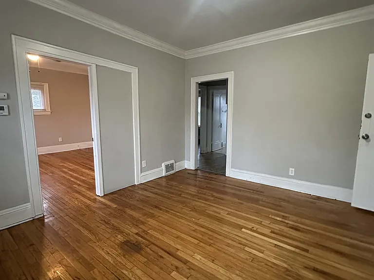 13811 Byron Ave #6 — Photo 1