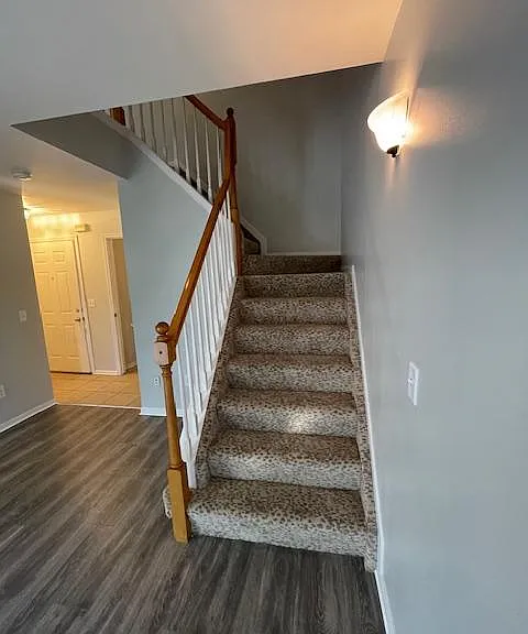 8806 Prairie Ct — Photo 35