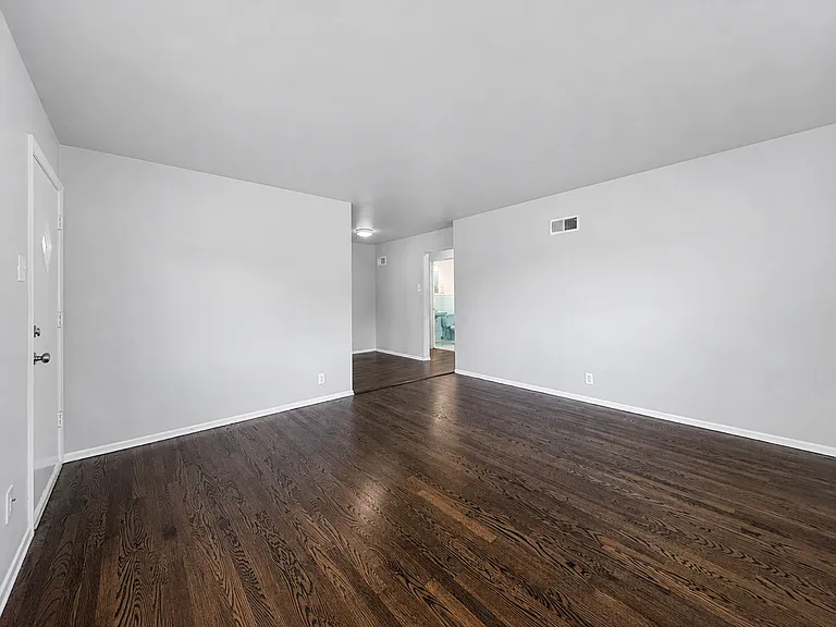 3601 Hallmark Ln #D — Photo 5