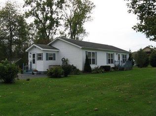 206 Meeting House Rd, Eagle Bridge, NY 12057