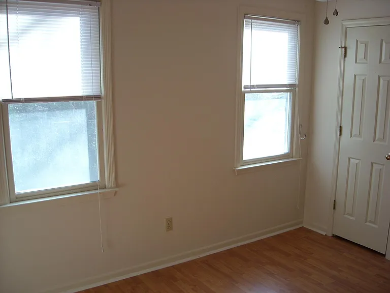 420 Etiwan Ave — Photo 5