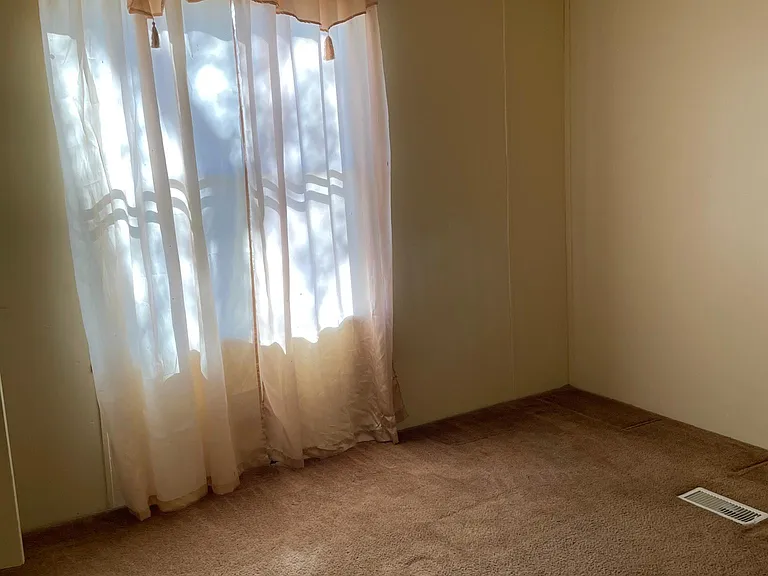 807 Katherine Ave — Photo 11
