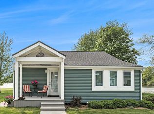 6872 N Mahinske Dr, Brighton, MI