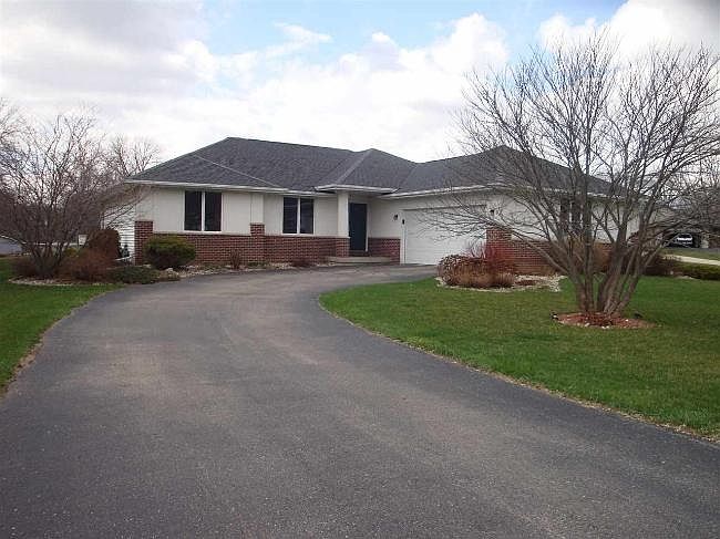 1st image of 10325 N Crossfield Dr