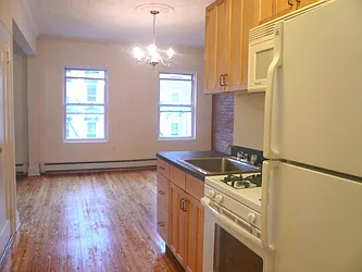 Rented by Brooklyn Heights Real Estate Inc