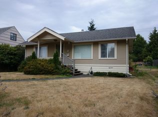 8843 32nd Ave SW, Seattle, WA 98126