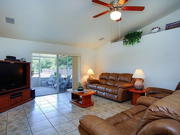 4th image of 12018 Colonial Estates Ln
