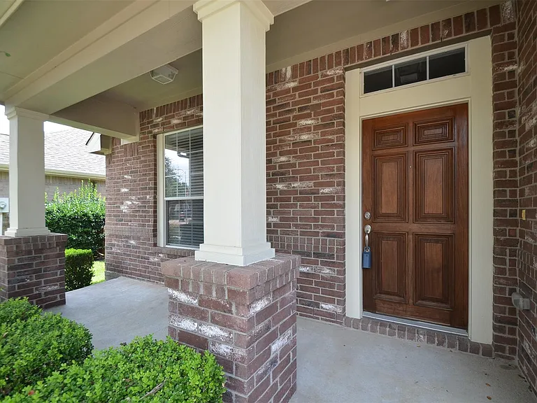 23207 Dewflower Dr — Photo 2