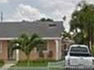 711 NE 1st Pl, Hialeah, FL 33010
