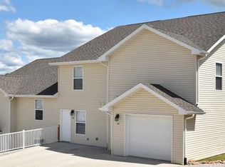 114 Palm Gardens Dr, Camdenton, MO 65020