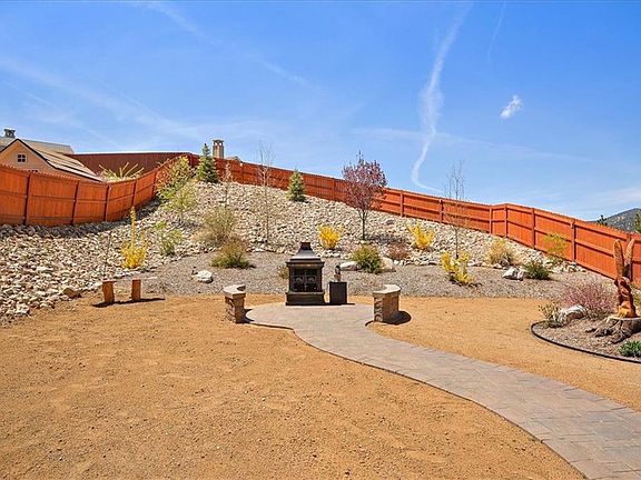 5th image of 217 Crimson Cir