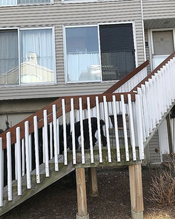 16 Deepwater Way