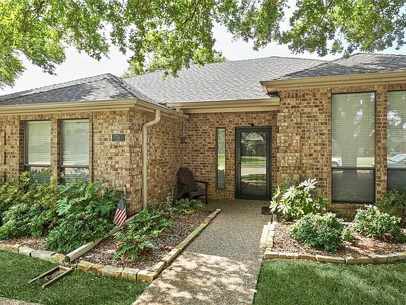 3rd image of 3617 Campstone Dr