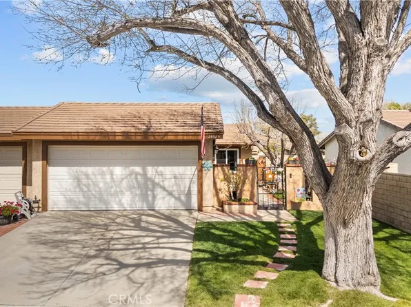 25589 Palma Alta Dr, Santa Clarita, CA 91355