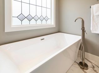 11911 Wetherby Ave, Middletown, KY 40243