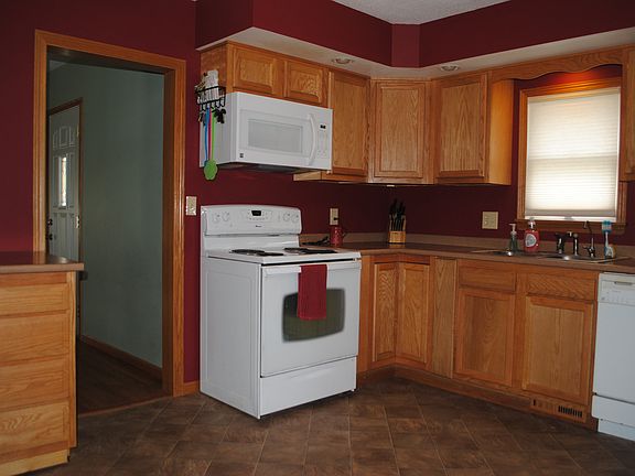3rd image of 409 S Patterson St