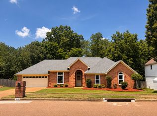 909 Joe Dr, Collierville, TN 38017